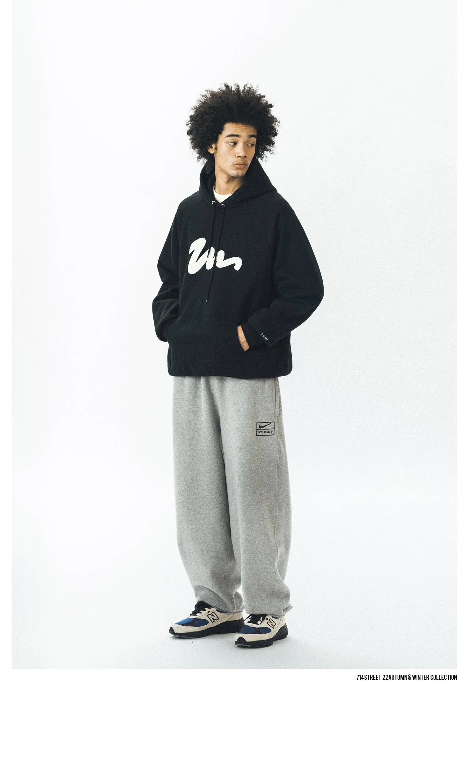 714street ラグランスリーブロゴスウェットパーカ 714ST087